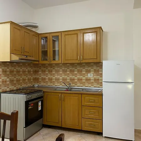 Gazi Влёра